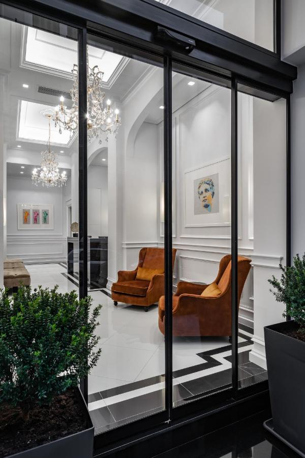 Praxitelous Luxury Suites เอเธนส์ ภายนอก รูปภาพ