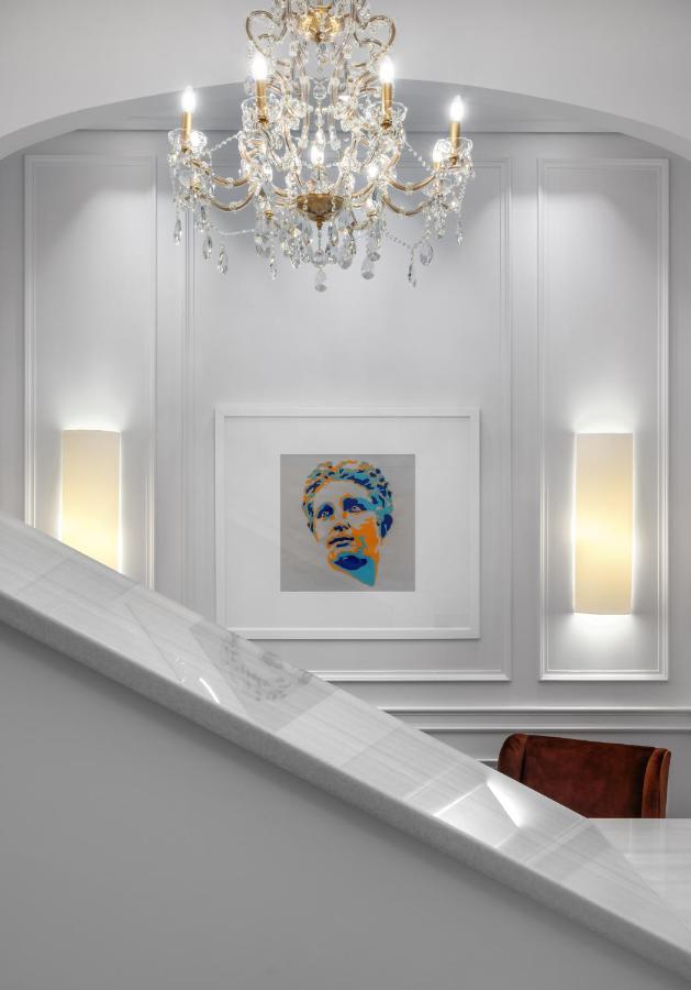Praxitelous Luxury Suites เอเธนส์ ภายนอก รูปภาพ
