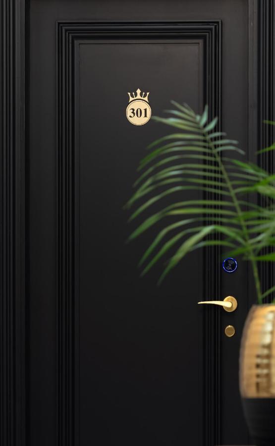 Praxitelous Luxury Suites เอเธนส์ ภายนอก รูปภาพ