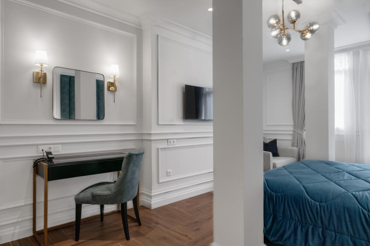 Praxitelous Luxury Suites เอเธนส์ ภายนอก รูปภาพ