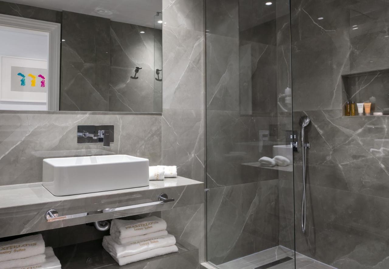 Praxitelous Luxury Suites เอเธนส์ ภายนอก รูปภาพ