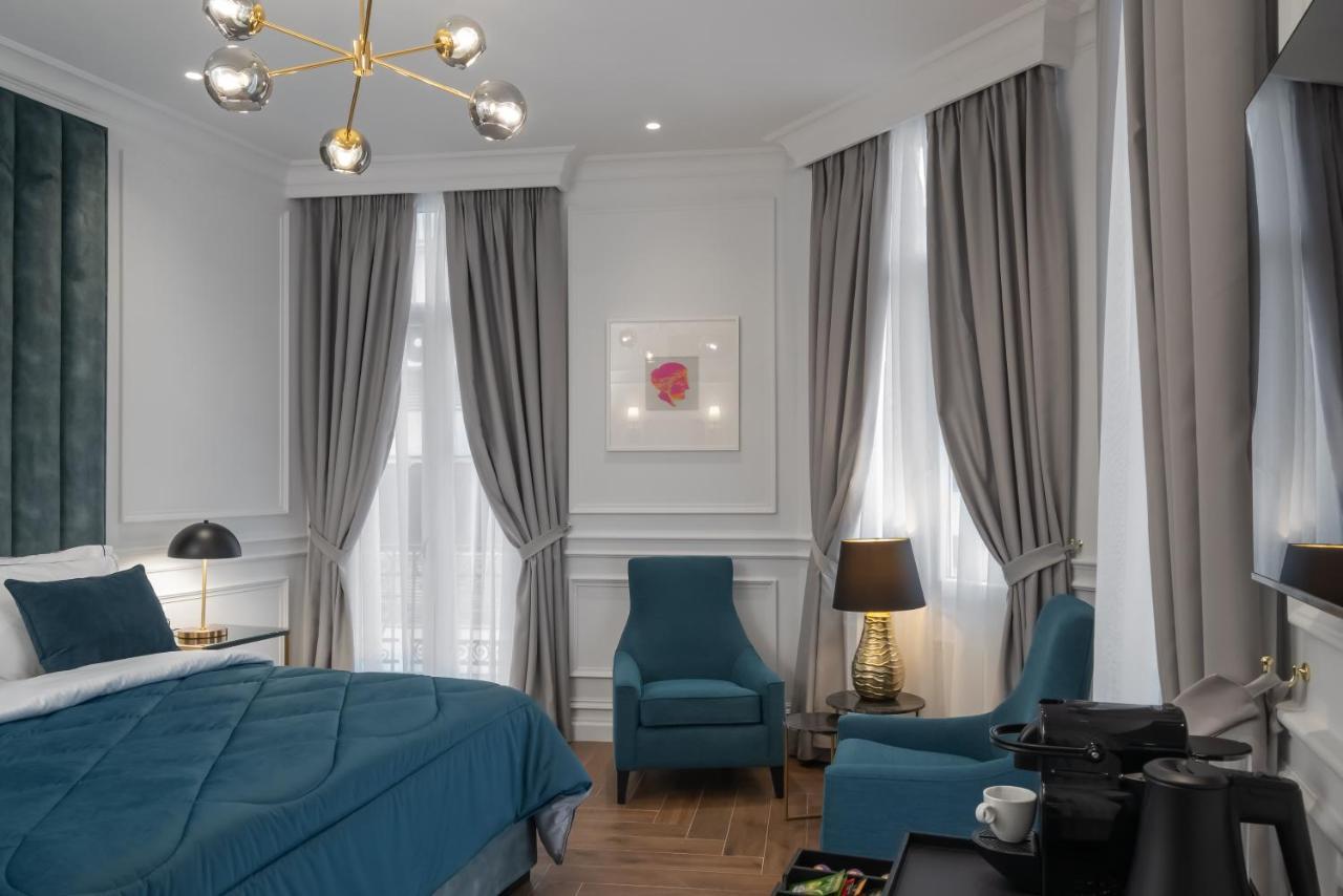 Praxitelous Luxury Suites เอเธนส์ ภายนอก รูปภาพ